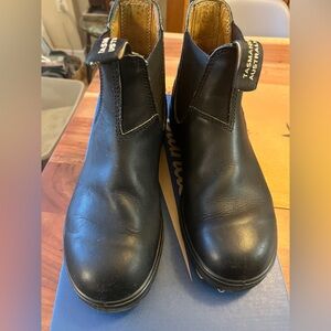 Blundstone Black Leather Ankle Boots